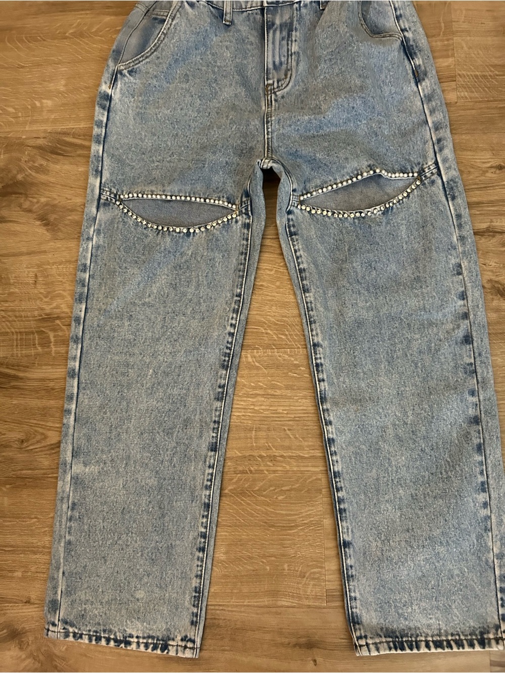 Women’s Light Blue Jeans with Cutout Rhinestone and Pearl detail Size Med 8-10